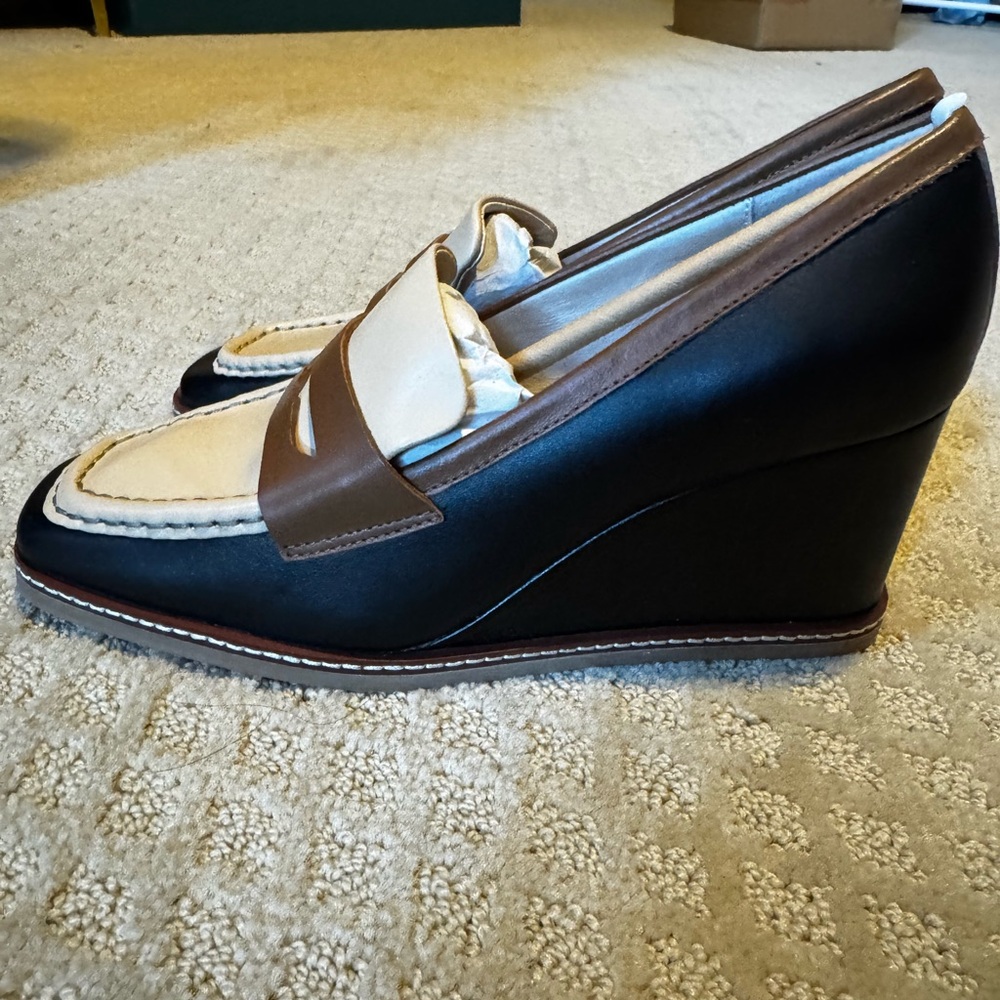Sanctuary‎ Cadence Leather Wedge Loafer / New in Box / MSRP 4149 - Picture 5 of 8